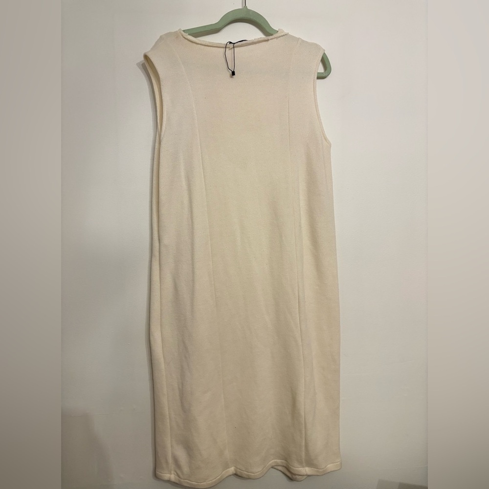 Off  White Dress - Picture 2 of 2